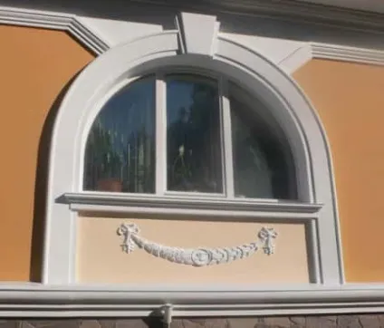 Замковий камінь в архітектурі
