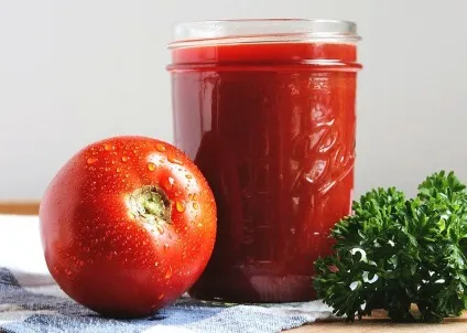 12 Кращих рецептів консервування соків, дачні кухня () (каструлю поставте вогонь) 12 Кращих рецептів консервування соків, дачні кухня ()