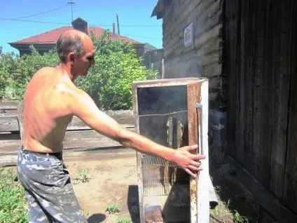 Домашня коптильня для риби і м'яса своїми руками відео (як зробити домашню коптильню) Домашня коптильня для риби і м'яса своїми руками відео