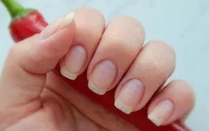 Нешкідливі покриття для манікюру живлять нігтьові пластинки (нігтьові) Нешкідливі покриття для манікюру живлять нігтьові пластинки