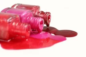 Нешкідливі покриття для манікюру живлять нігтьові пластинки (манікюру) Нешкідливі покриття для манікюру живлять нігтьові пластинки