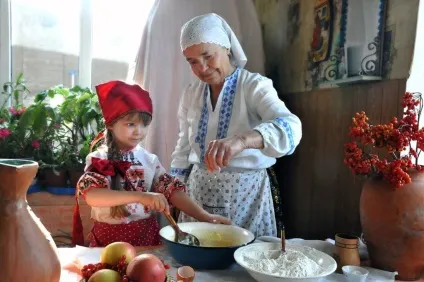 Бабусині секрети смачно, як у дитинстві! (Смачно) Бабусині секрети смачно, як у дитинстві!