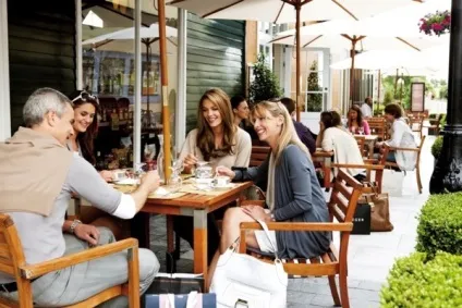 Аутлет ла року віладж (outlet la roca village) в Барселоні (аутлет ла року віладж) Аутлет ла року віладж (outlet la roca village) в Барселоні