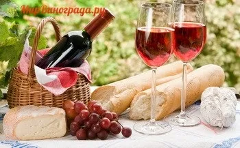 Чим закушують червоне вино