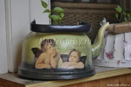 Декоруємо старий чайник