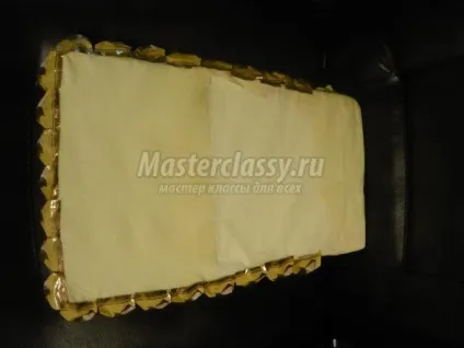 Дитячі подарунки з цукерок своїми руками (солодкий подарунок губка боб з цукерок) Дитячі подарунки з цукерок своїми руками