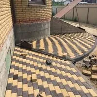 Дваквадрата - укладання тротуарної плитки під ключ (тротуарної) Дваквадрата - укладання тротуарної плитки під ключ