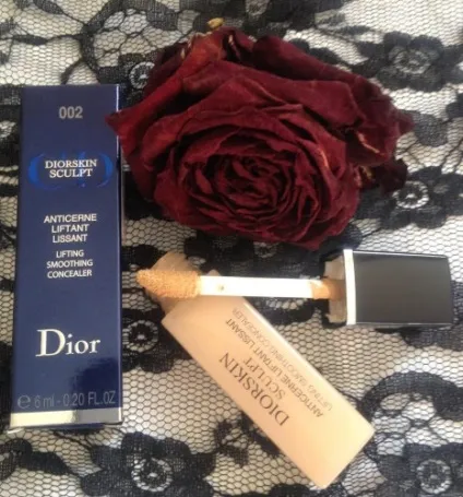 Двійка dior - консилер і тональний крем diorskin sculpt відгуки (декоративна косметика) Двійка dior - консилер і тональний крем diorskin sculpt відгуки