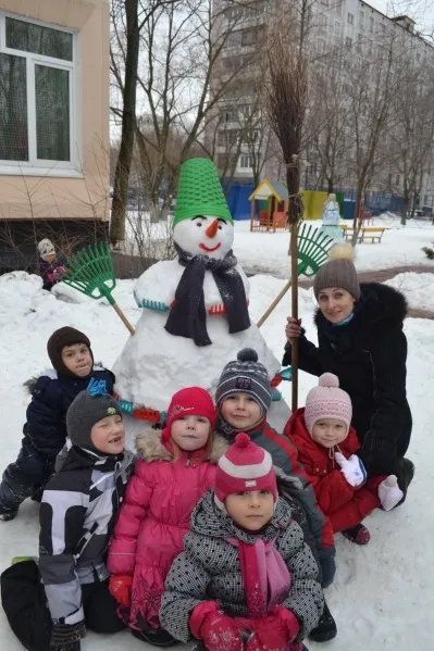 Есе «чому я працюю в дитячому садку» (конспекти занять) Есе «чому я працюю в дитячому садку»