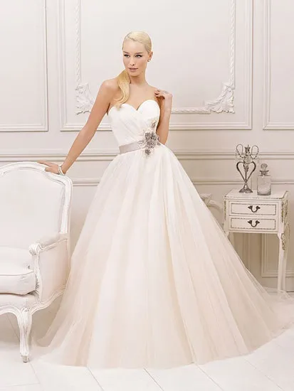 Французька грація весільні сукні від - divina sposa, колекція 2013 (сукні) Французька грація весільні сукні від - divina sposa, колекція 2013