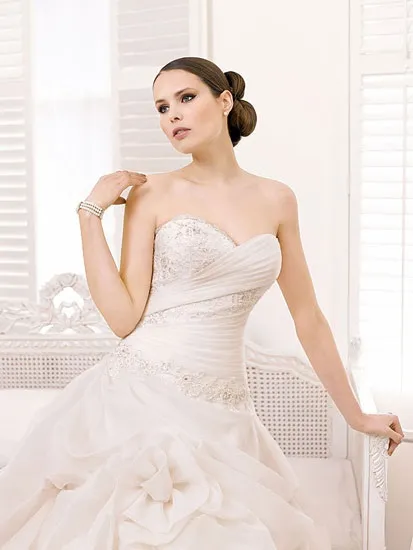 Французька грація весільні сукні від - divina sposa, колекція 2013 (сукні) Французька грація весільні сукні від - divina sposa, колекція 2013