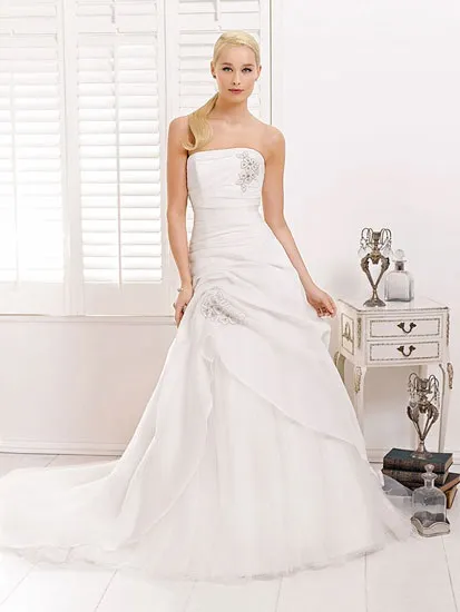 Французька грація весільні сукні від - divina sposa, колекція 2013 (сукні) Французька грація весільні сукні від - divina sposa, колекція 2013