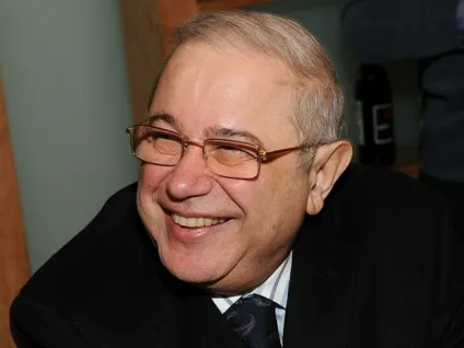 Євген петросян біографія, особисте життя, сім'я, дружина, діти (евгений) Євген петросян біографія, особисте життя, сім'я, дружина, діти