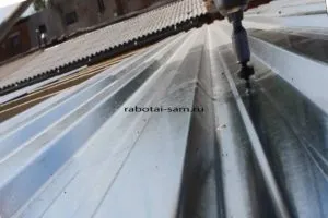 Виготовлення односхилого металевого навісу своїми силами - працюй сам, не лінуйся! (Металеві стовпи для навісу) Виготовлення односхилого металевого навісу своїми силами - працюй сам, не лінуйся!