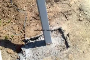 Виготовлення односхилого металевого навісу своїми силами - працюй сам, не лінуйся! (Металевий навіс для машин) Виготовлення односхилого металевого навісу своїми силами - працюй сам, не лінуйся!