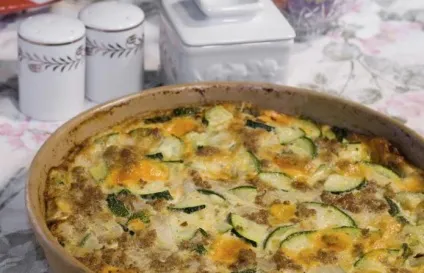 Кабачки в мультиварці з куркою - ситне і смачне блюдо (куркою) Кабачки в мультиварці з куркою - ситне і смачне блюдо