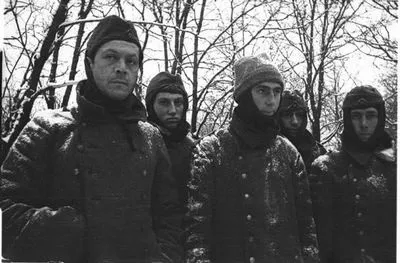 Як правильно одягнути пілотку (пілотка була введена) Як правильно одягнути пілотку
