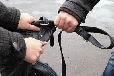 До чого сниться пограбування квартири, банку - сонник (банку) До чого сниться пограбування квартири, банку - сонник