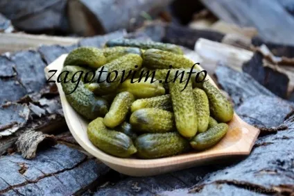 Як засолити огірки в бочці на зиму (бочці) Як засолити огірки в бочці на зиму