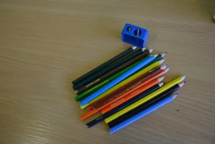 Картини з олівцевих стружок (дошкільнята) Картини з олівцевих стружок