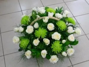 Композиції з живих квітів і букетів як зробити своїми руками (композиції) Композиції з живих квітів і букетів як зробити своїми руками