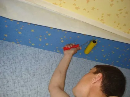 Клей для шпалер на який краще клеїти, як розвести quelyd, з борошна і kleo, як зробити хороший в (клей) Клей для шпалер на який краще клеїти, як розвести quelyd, з борошна і kleo, як зробити хороший в