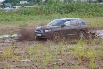 Куди веде стрілка «компаса» jeep compass - тест-драйв jeep compass (compass) Куди веде стрілка «компаса» jeep compass - тест-драйв jeep compass