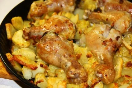 Курячі гомілки запечені з картоплею рецепт з фото (гомілки) Курячі гомілки запечені з картоплею рецепт з фото
