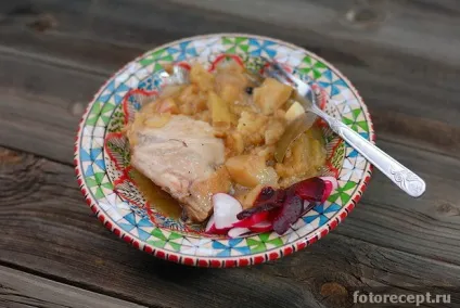 Курка, тушкована з яблуками, прості рецепти (тушкована) Курка, тушкована з яблуками, прості рецепти