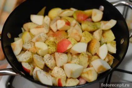 Курка, тушкована з яблуками, прості рецепти (яблуками) Курка, тушкована з яблуками, прості рецепти