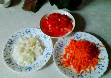 Курка в молочно-часниковому соусі на сковороді - покроковий рецепт з фото на (молочно-часниковому) Курка в молочно-часниковому соусі на сковороді - покроковий рецепт з фото на