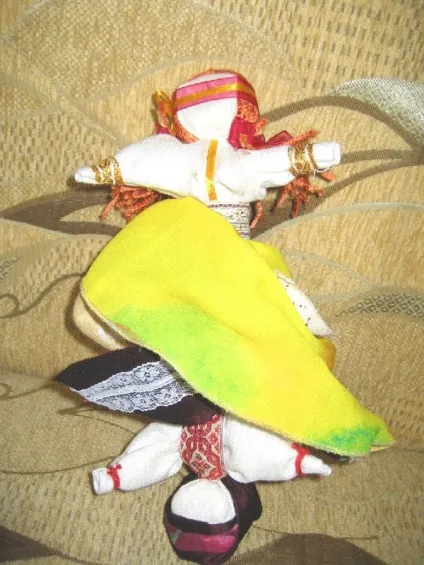 лялькова історія