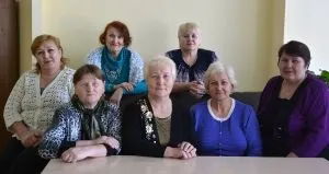 Лугавское славиться історією, славиться людьми, влада праці (співу півня мукання корівки) Лугавское славиться історією, славиться людьми, влада праці