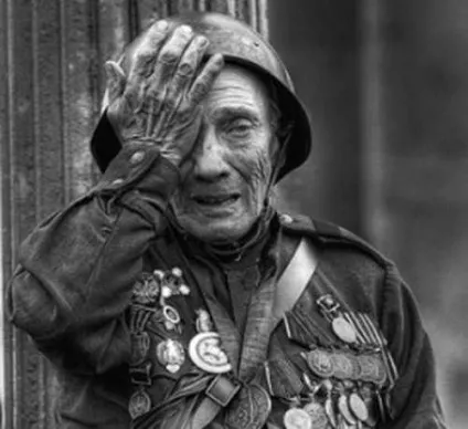 Не плач, солдат, ти зробив все, що міг! Пісня (ольга Лач) (зробив) Не плач, солдат, ти зробив все, що міг! Пісня (ольга Лач)