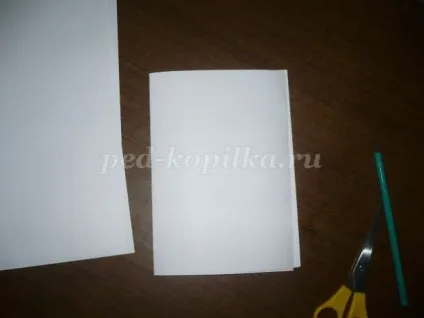 Оформлення вікон у дитячому садку до нового року (разом кілька аркушів паперу) Оформлення вікон у дитячому садку до нового року
