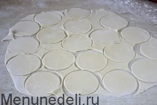 Пельмені відварні як в дитячому садку (готування години хвилини) Пельмені відварні як в дитячому садку
