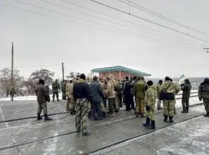Кухарі атошніцу вбили все-таки свої, армія народного звільнення (війна на донбасі) Кухарі атошніцу вбили все-таки свої, армія народного звільнення