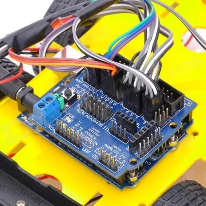 Радіокерована машинка з arduino - найпотрібніші саморобки (радіокерована) Радіокерована машинка з arduino - найпотрібніші саморобки