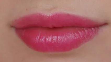 Revlon colorburst lip butter 075 lollipop, 055 cupcake, 025 peach parfait, 096 macaroon відгуки, (помади) Revlon colorburst lip butter 075 lollipop, 055 cupcake, 025 peach parfait, 096 macaroon відгуки,