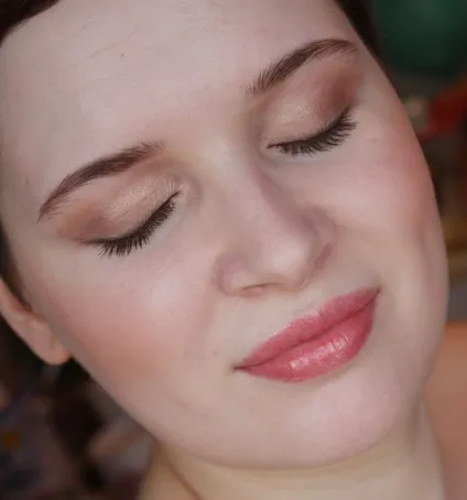 Revlon colorburst lip butter 075 lollipop, 055 cupcake, 025 peach parfait, 096 macaroon відгуки, (peach) Revlon colorburst lip butter 075 lollipop, 055 cupcake, 025 peach parfait, 096 macaroon відгуки,