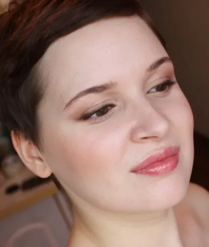 Revlon colorburst lip butter 075 lollipop, 055 cupcake, 025 peach parfait, 096 macaroon відгуки, (butter) Revlon colorburst lip butter 075 lollipop, 055 cupcake, 025 peach parfait, 096 macaroon відгуки,