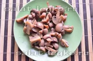 Салат з куркою, грибами і картоплею, рецепт (рецепт) Салат з куркою, грибами і картоплею, рецепт