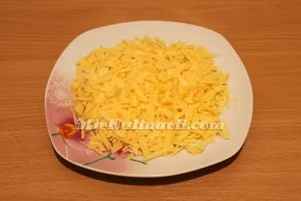 Салат «натхнення» з куркою і маринованими грибами