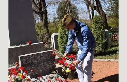 Солдатська пілотка (солдат в пілотці) солдатська пілотка