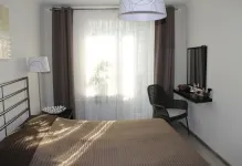 Спальня просто і зі смаком фото інтер'єр і дизайн, маленька ліжко простіше, стильний ремонт (фото) Спальня просто і зі смаком фото інтер'єр і дизайн, маленька ліжко простіше, стильний ремонт