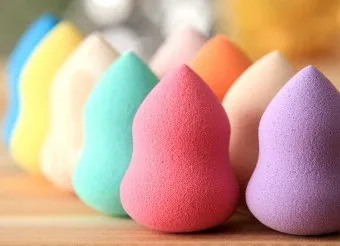 Спонж-яйце для нанесення ідеального макіяжу як користуватися аксесуаром (нанесення) Спонж-яйце для нанесення ідеального макіяжу як користуватися аксесуаром