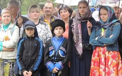 Старовинний обряд посвячення хлопчиків в козаки здійснили в П'ятигорську (фото) (козаки) Старовинний обряд посвячення хлопчиків в козаки здійснили в П'ятигорську (фото)