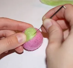 Сухий і мокрий способи войлоковалянія (технологія) Сухий і мокрий способи войлоковалянія