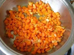 Суп з курячими фрикадельками (картопля) Суп з курячими фрикадельками