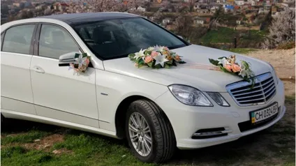Весільні автомобілі, автомобілі для урочистостей на будь-який смак (будь-який) Весільні автомобілі, автомобілі для урочистостей на будь-який смак